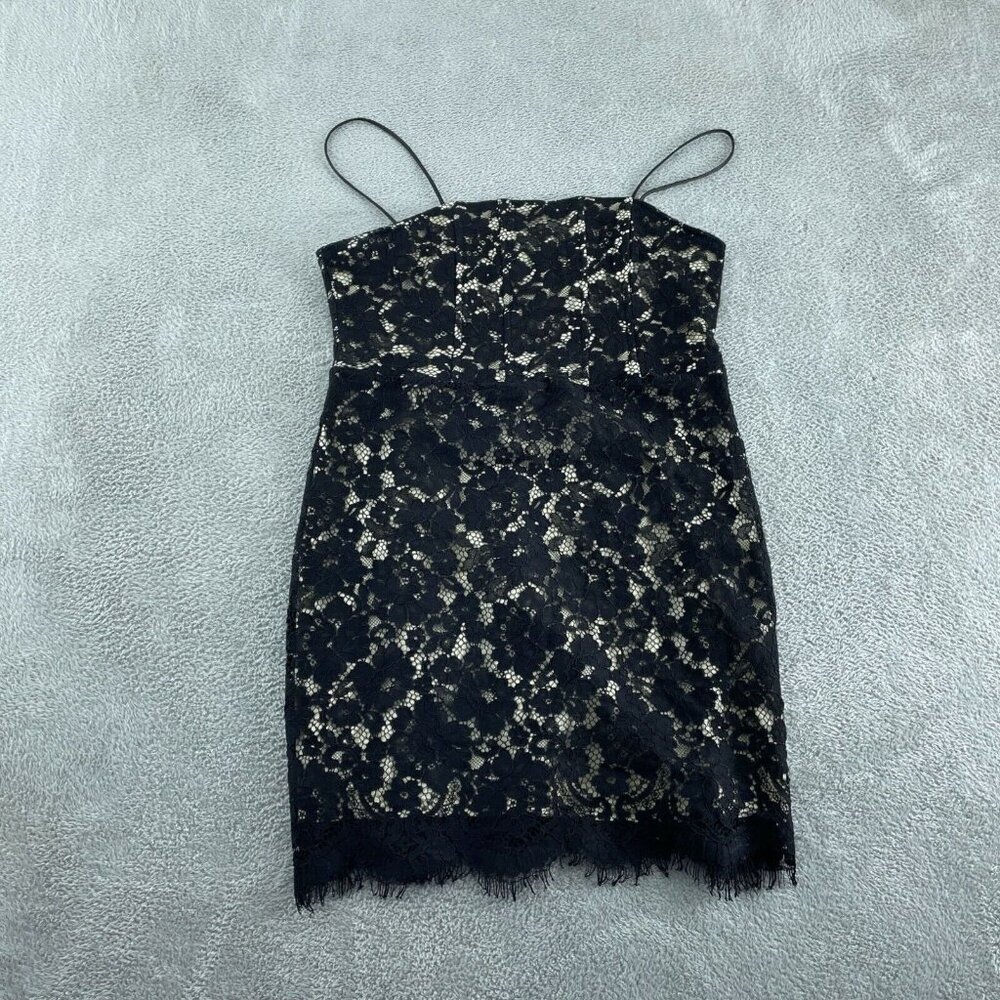 COPY    Elegant Black Lace Dress